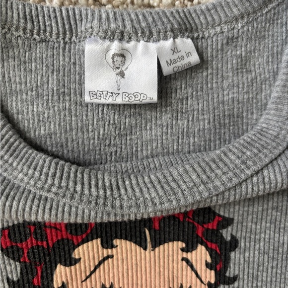 Betty Boop Cropped Top Short Sleeve 100%Cotton
Size XL Y2K - Picture 3 of 8